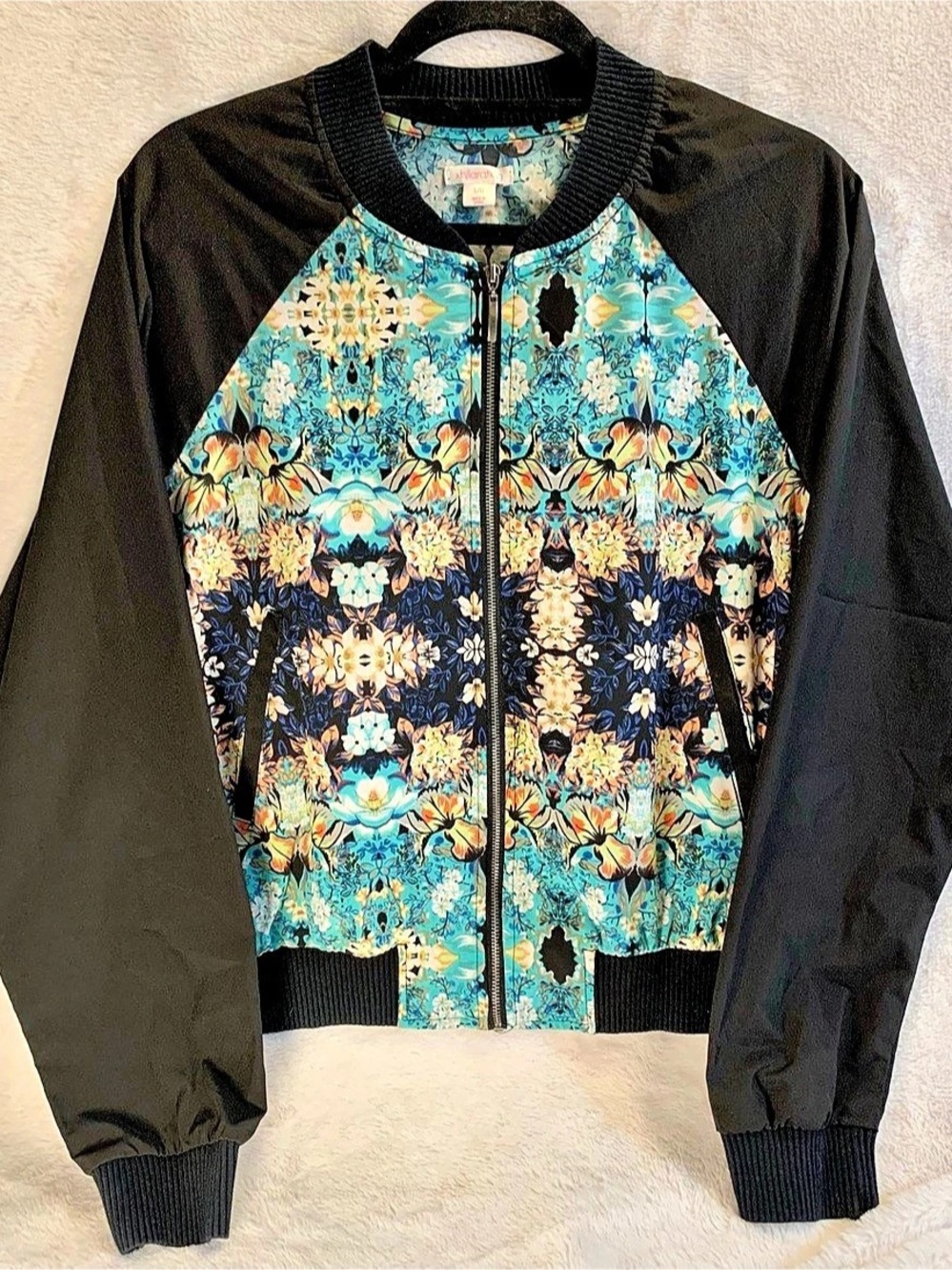 Xhilaration Kaleidoscope Floral Zip Bomber Jacket Black Teal Large